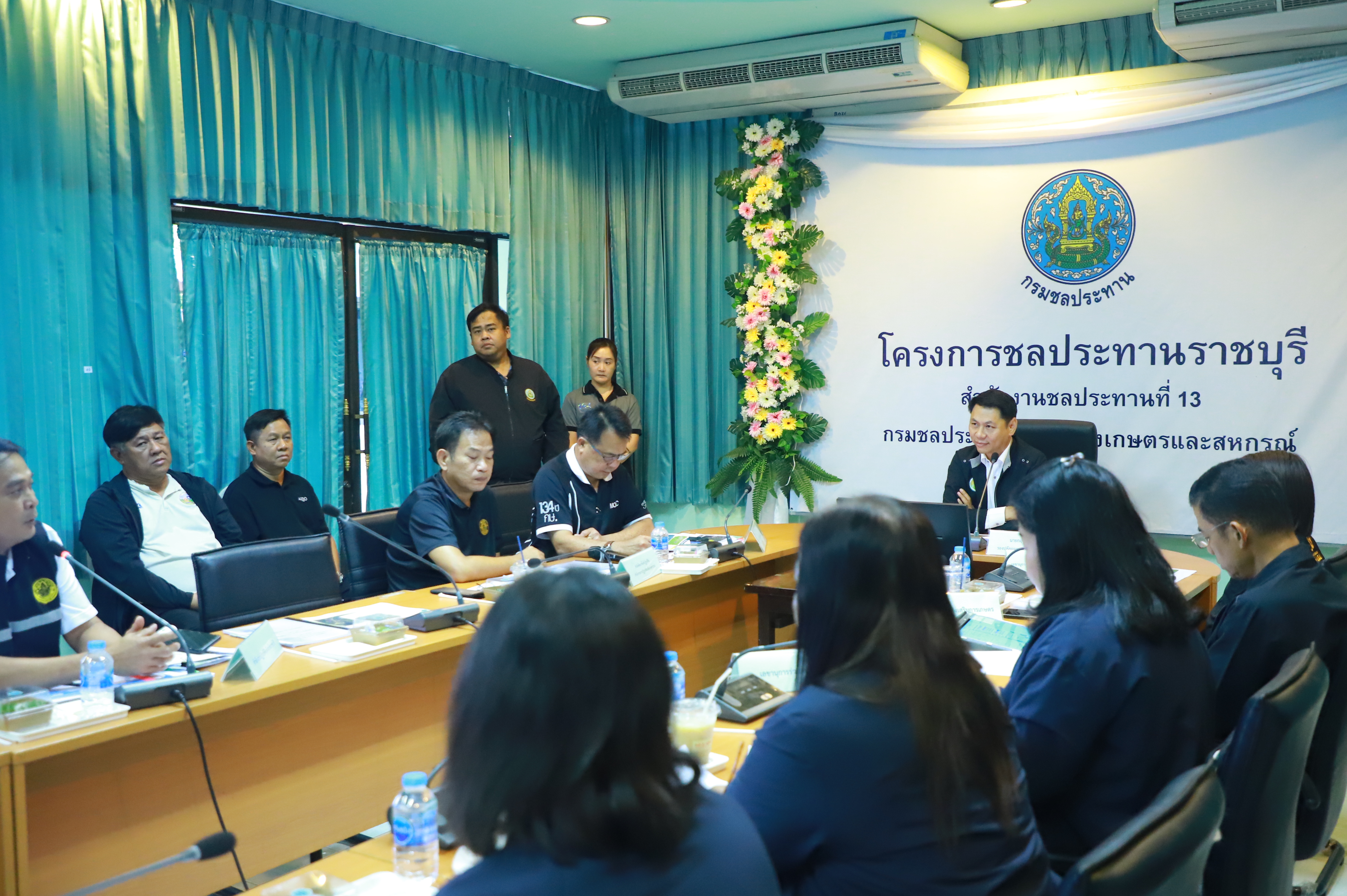 title - ส.ป.ก. ร่วมประชุมคณะทำงานที่ 3 เดินหน้าปั้น “รางบัวโมเดล” สู่ต้นแบบเมืองเกษตรนวัตกรรมครบวงจร พร้อมลุยพื้นที่รับฟังปัญหาเกษตรกรราชบุรี